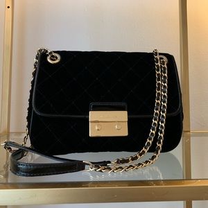 Velvet Crossbody MK Flap-bag